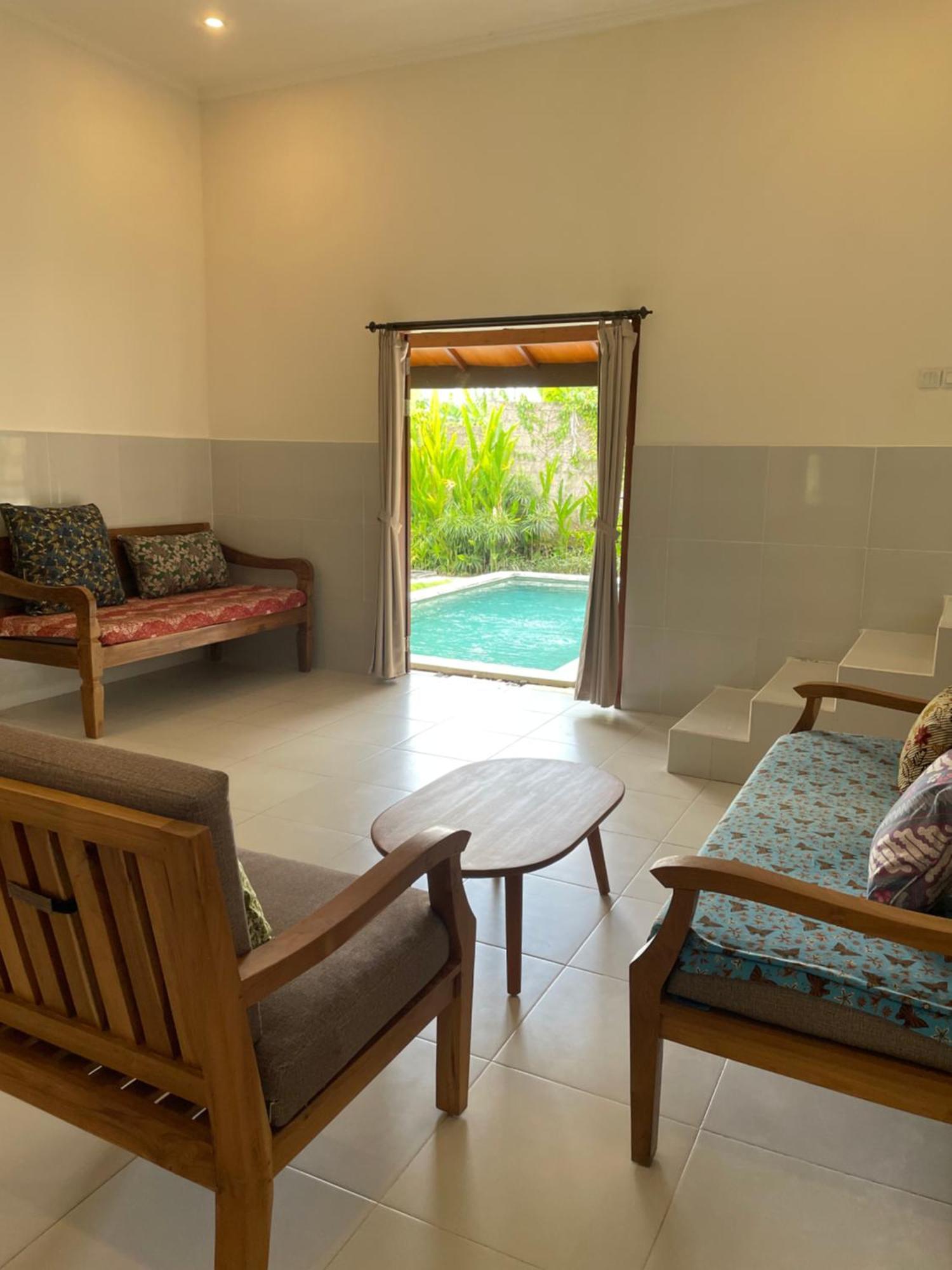 Villa Kelana ซิเดอมัน ภายนอก รูปภาพ