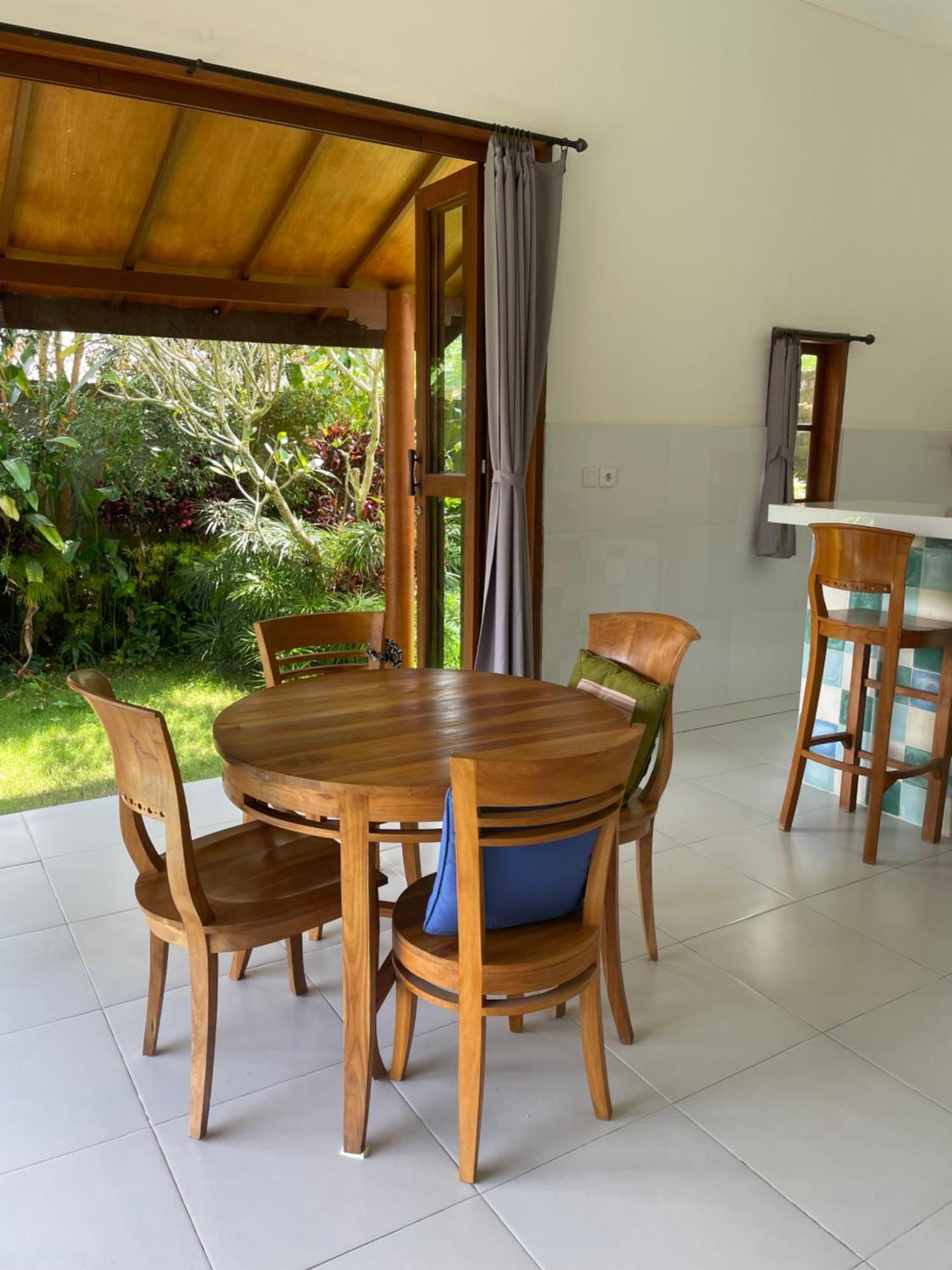 Villa Kelana ซิเดอมัน ภายนอก รูปภาพ