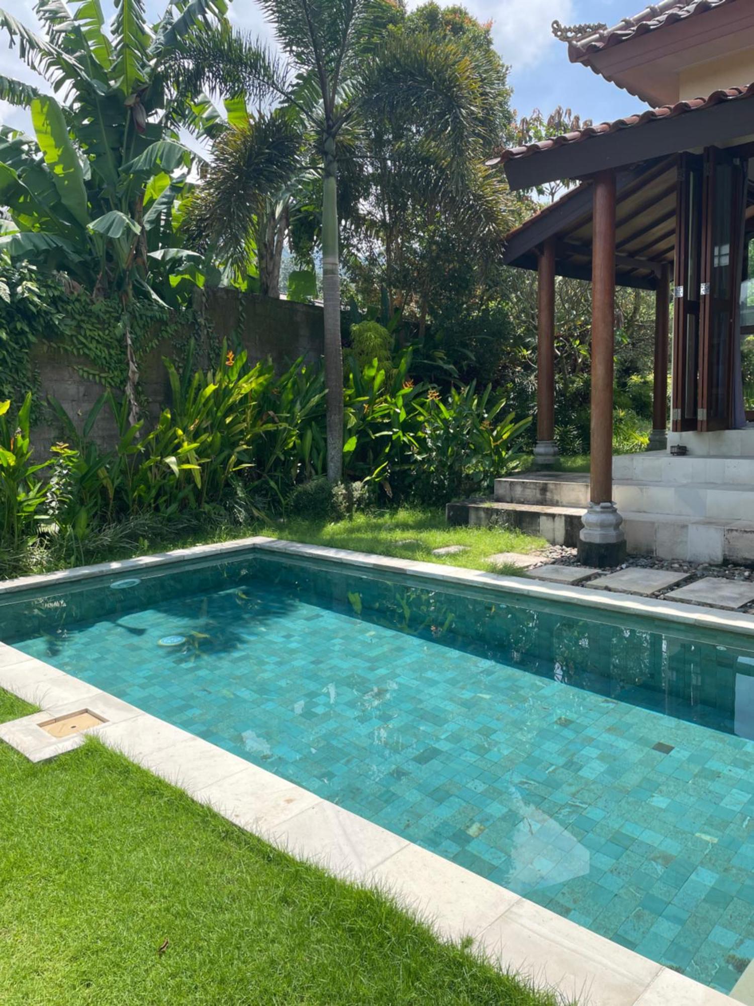 Villa Kelana ซิเดอมัน ภายนอก รูปภาพ